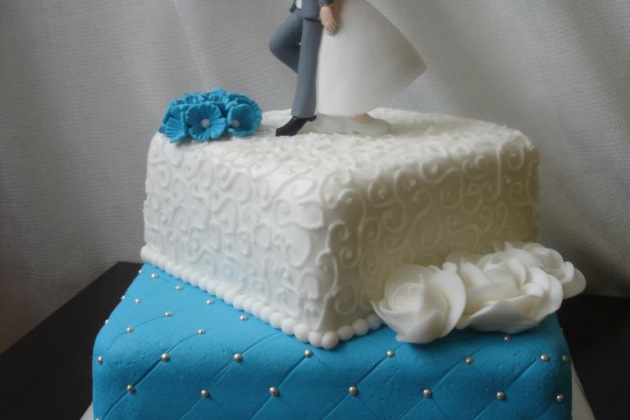 Tyrkysový svatební dort