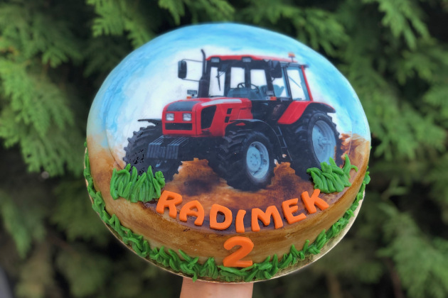 Dětský dort s traktorem