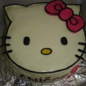 Dort ve tvaru hlavičky Hello Kitty