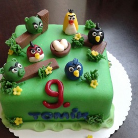 Dort Angry Birds 2