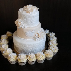 Svatební dort s cupcakes