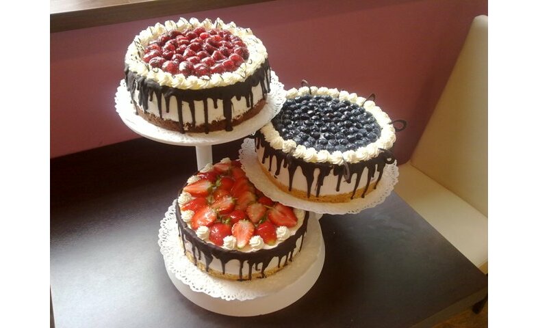 Ovocný svatební dort 