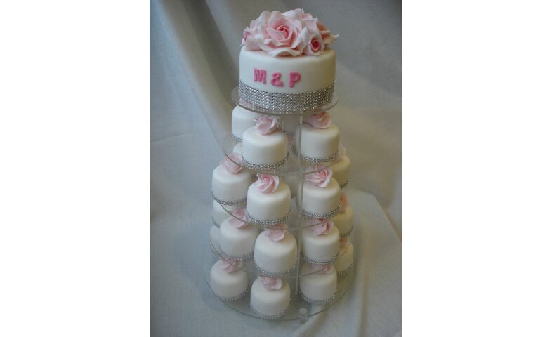 Minidortíky s růžemi s štrasem Minidortíky s růžemi s štrasem