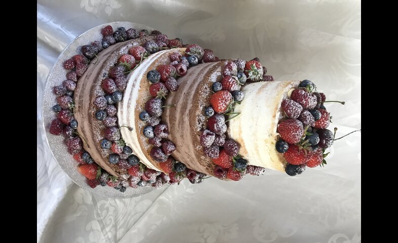 Naked cake mix korpusů Naked cake mix korpusů