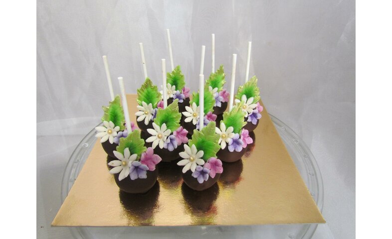 Dortová lízátka naked